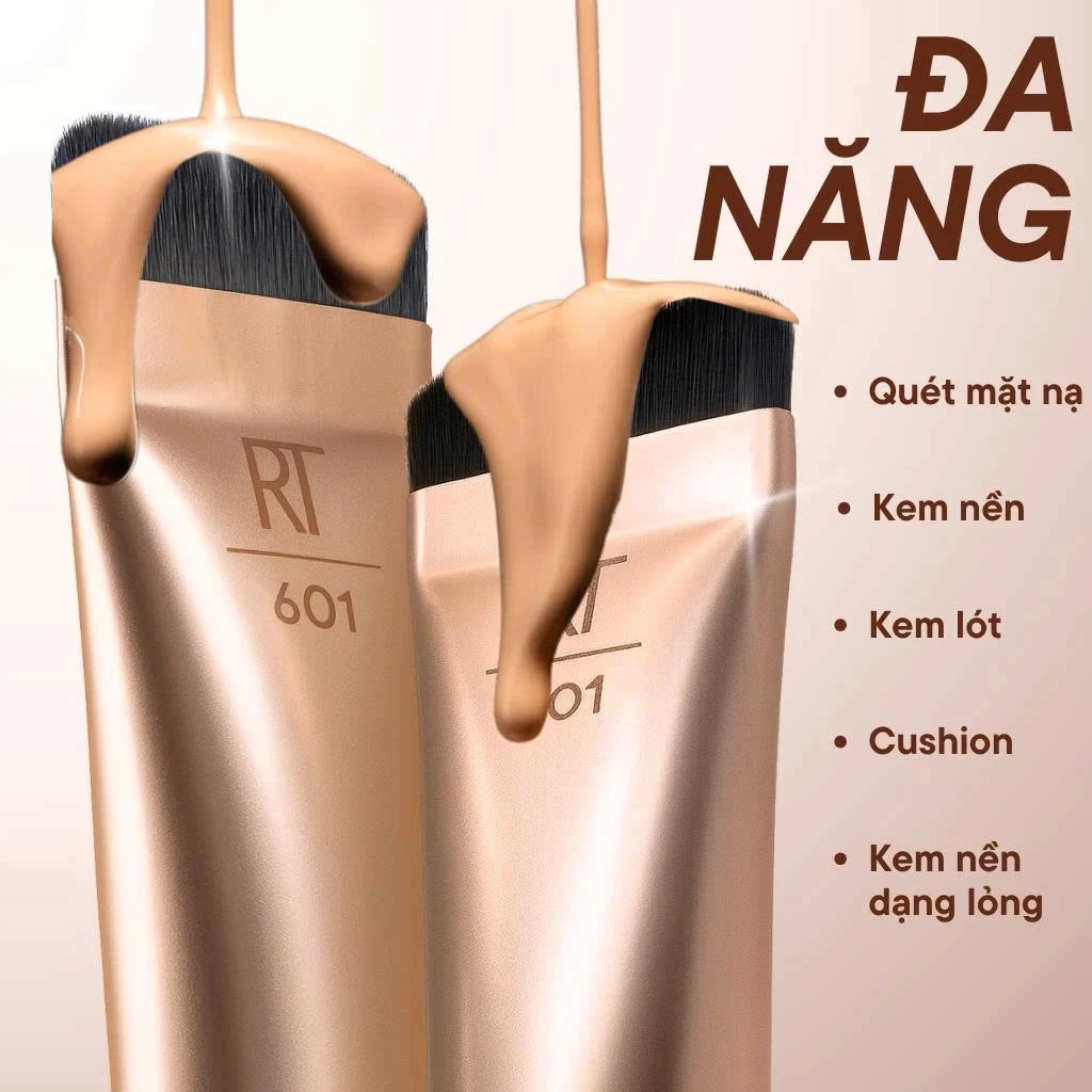 Cọ Tán Kem Nền Dạng Spatula RT Real Techniques Spatula Brush 0553